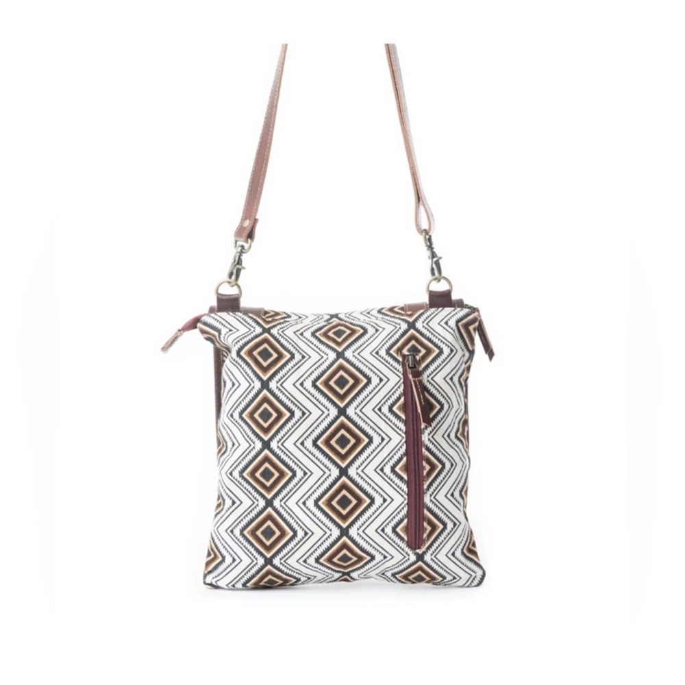 Myra Bag-Canyon Star Conceal Carry - Picture 7 of 13